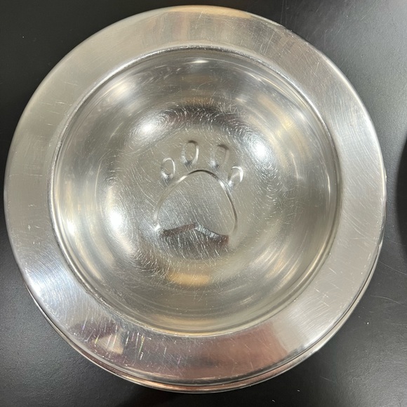 Set of 2 stainless pet bowls preloved - Picture 6 of 6